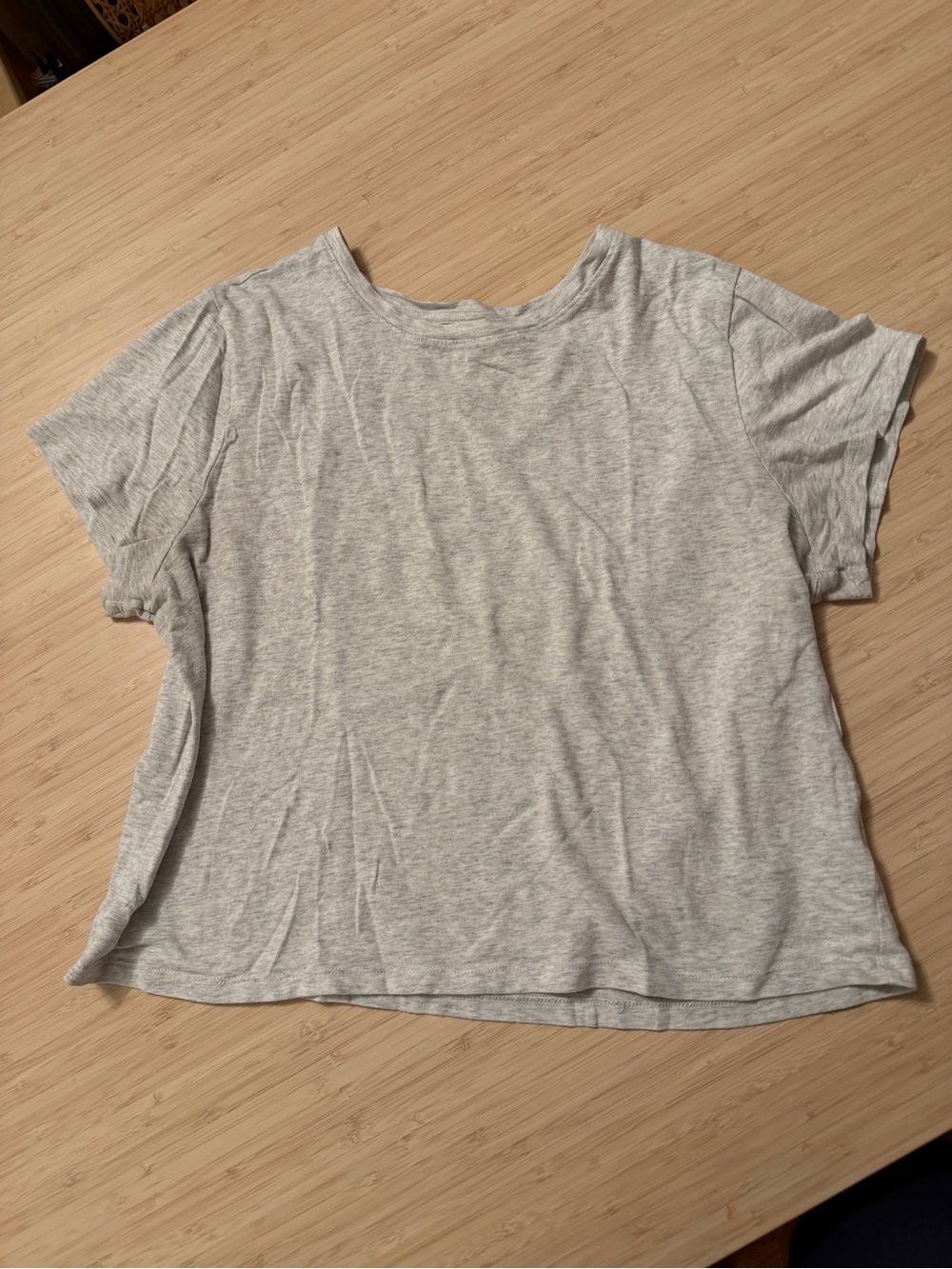 Old Navy Light Gray Short Sleeve Crew Neck Tee
